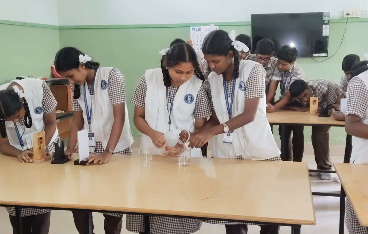 Sci_Lab_005_HCHSMS